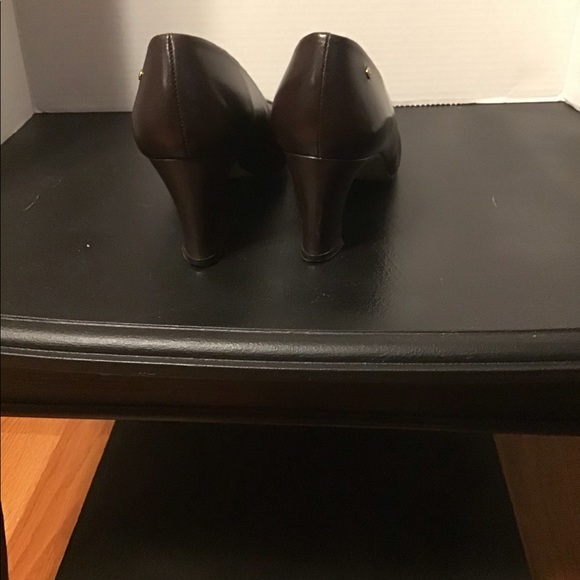 Etienne Aigner -Taylor Women’s Heels - Picture 7 of 12